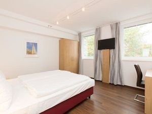 23187709-Mehrbettzimmer-4-Wien-300x225-3