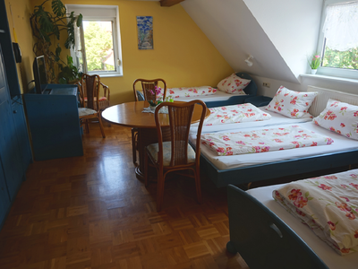 Mehrbettzimmer für 4 Personen in Windelsbach 10/10