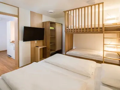 Mehrbettzimmer für 4 Personen (26 m²) in Zirndorf 5/7