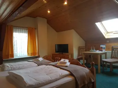 Dreibettzimmer