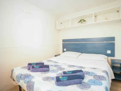 Mobilheim für 5 Personen (24 m²) in Baia Domizia 2/10