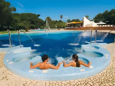 Mobilheim für 5 Personen (24 m²) in Baia Domizia 6/10