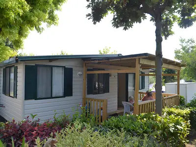 Mobilheim für 5 Personen (25 m²) in Bardolino 1/10