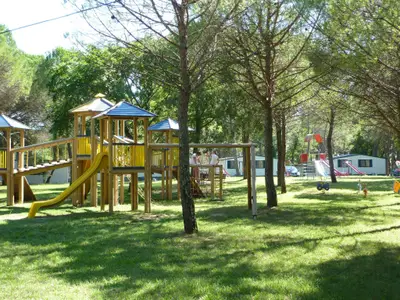 Mobilheim für 6 Personen (24 m²) in Belvedere Di Aquileia 9/10