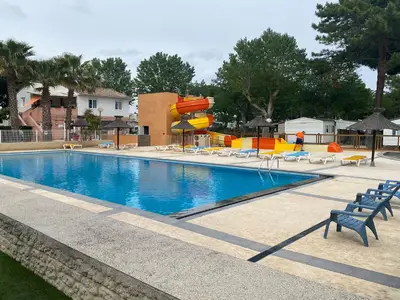 PoolOfHouse