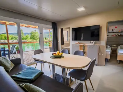 DiningRoom