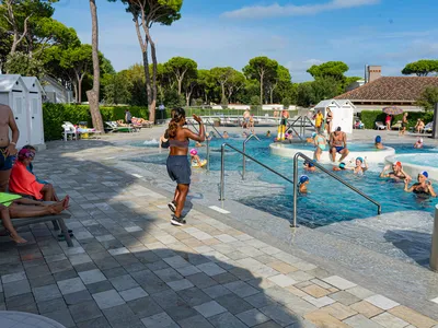 Mobilheim für 6 Personen (34 m²) in Cavallino-Treporti 4/10