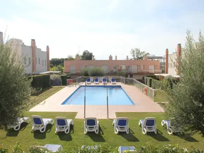 PoolOfHouse
