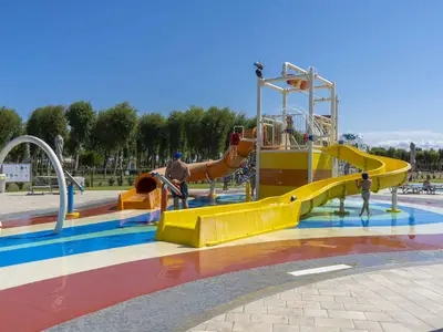 Mobilheim für 6 Personen (34 m²) in Fertilia 5/10