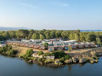 Mobilheim für 6 Personen (32 m²) in Fertilia 10/10