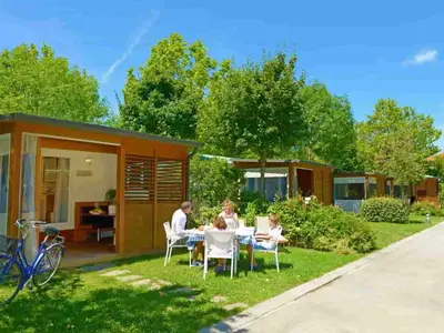 Mobilheim für 6 Personen (35 m²) in Grado 6/10
