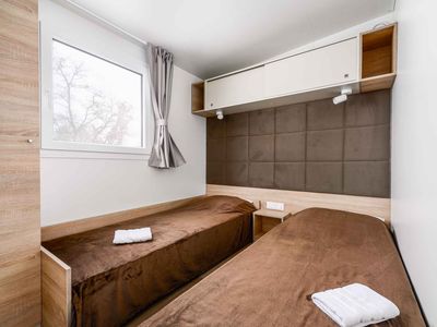 Mobilheim für 6 Personen (33 m²) in Karigador 3/10