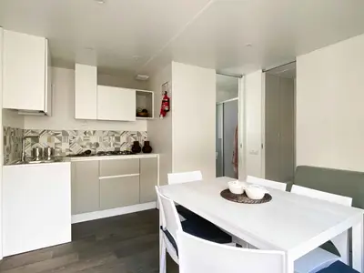 Mobilheim für 6 Personen (34 m²) in Lido Di Dante 2/10