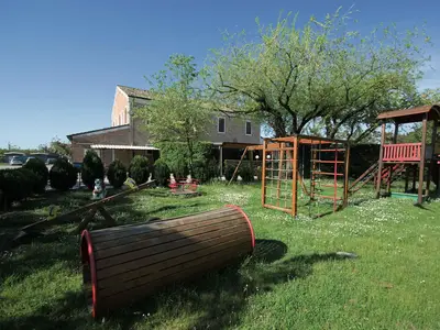 Mobilheim für 6 Personen (32 m²) in Lido Di Dante 4/10