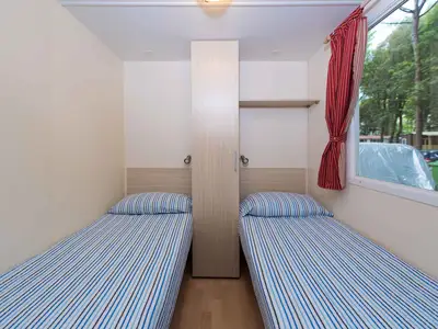 Mobilheim für 5 Personen (24 m²) in Lido Di Spina 6/10