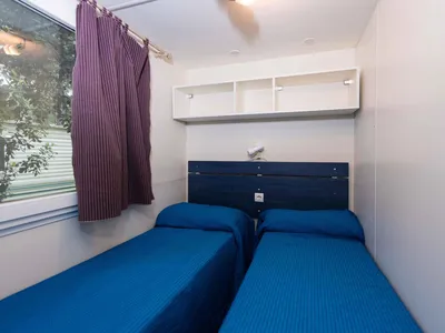 Mobilheim für 4 Personen (18 m²) in Lido Di Spina 8/10