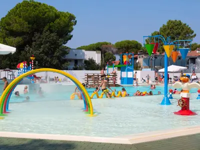 Mobilheim für 4 Personen (18 m²) in Lido Di Spina 4/10