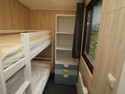 Kinderzimmer mit Stockbetten