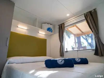 Mobilheim für 5 Personen (30 m²) in Orbetello 2/10