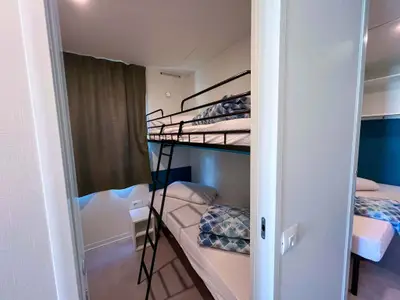 Mobilheim für 6 Personen (32 m²) in Palau 10/10