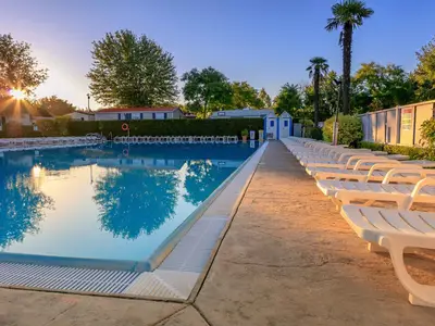 Mobilheim für 5 Personen (24 m²) in Peschiera Del Garda 1/10