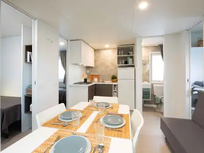 Mobilheim für 7 Personen (29 m²) in Peschiera del Garda 2/10