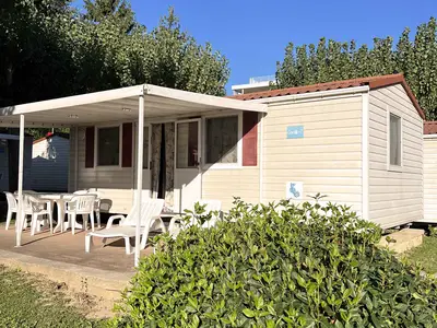 Mobilheim für 5 Personen (30 m²) in Peschiera del Garda 1/10