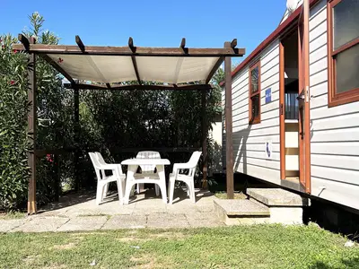 Mobilheim für 4 Personen (24 m²) in Peschiera del Garda 3/10
