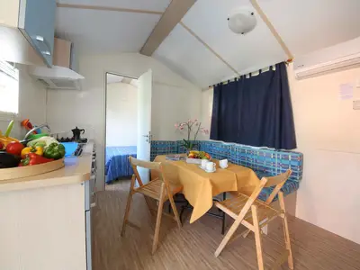 Mobilheim für 5 Personen (24 m²) in Peschiera Del Garda 9/10
