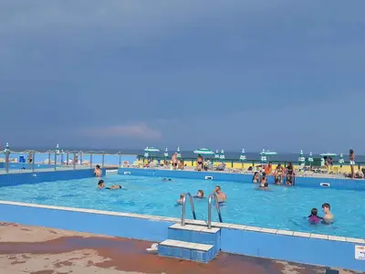 Mobilheim für 5 Personen (24 m²) in Rosolina Mare 5/10