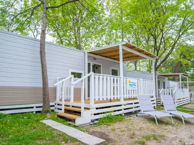 Mobilheim für 5 Personen (25 m²) in San Felice Del Benaco 6/10