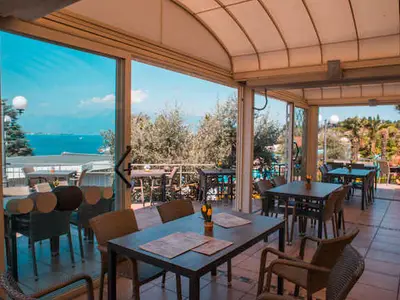 Mobilheim für 5 Personen (25 m²) in San Felice Del Benaco 7/10