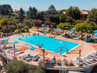 Mobilheim für 5 Personen (25 m²) in San Felice Del Benaco 8/10