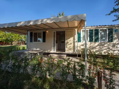 Mobilheim für 6 Personen (33 m²) in Sirmione 6/10