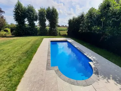PoolOfHouse