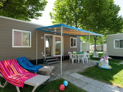 Mobilheim für 6 Personen (30 m²) in Rivoltella 2/10
