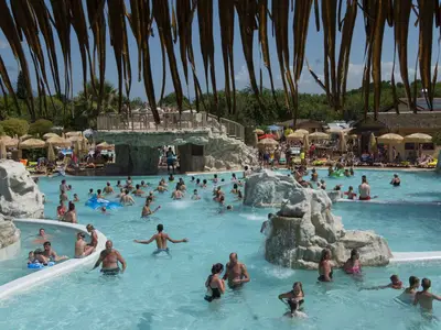 Mobilheim für 6 Personen (40 m²) in Roarlongo 9/10