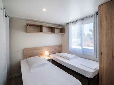 Mobilheim für 4 Personen (30 m²) in Castelnuovo Del Garda 9/10