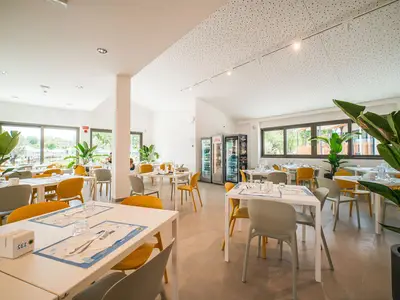 DiningRoom
