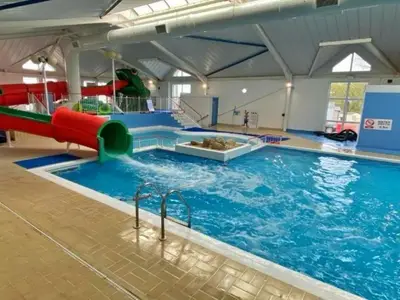 PoolOfHouse