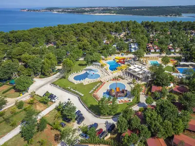 Mobilheim für 7 Personen (29 m²) in Poreč 1/10