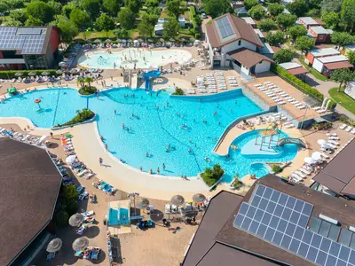 Mobilheim für 7 Personen (32 m²) in Verbania 5/10