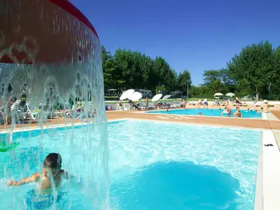 Mobilheim für 5 Personen (32 m²) in Moniga Del Garda 1/10