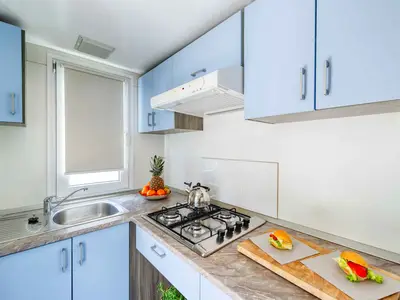 Mobilheim für 6 Personen (32 m²) in Peschiera del Garda 2/10