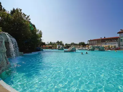 Mobilheim für 6 Personen (40 m²) in Roarlongo 5/10