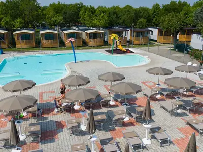 Mobilheim für 4 Personen (30 m²) in Castelnuovo Del Garda 9/10