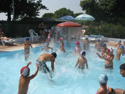 Mobilheim für 5 Personen (32 m²) in Moniga Del Garda 4/10