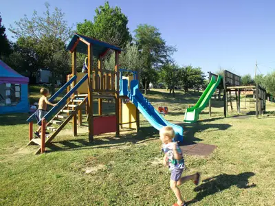 Mobilheim für 5 Personen (32 m²) in Moniga Del Garda 8/10