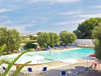 Mobilheim für 4 Personen (25 m²) in Torre Lapillo 1/10