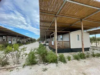 Mobilheim für 4 Personen (24 m²) in Torre Lapillo 10/10